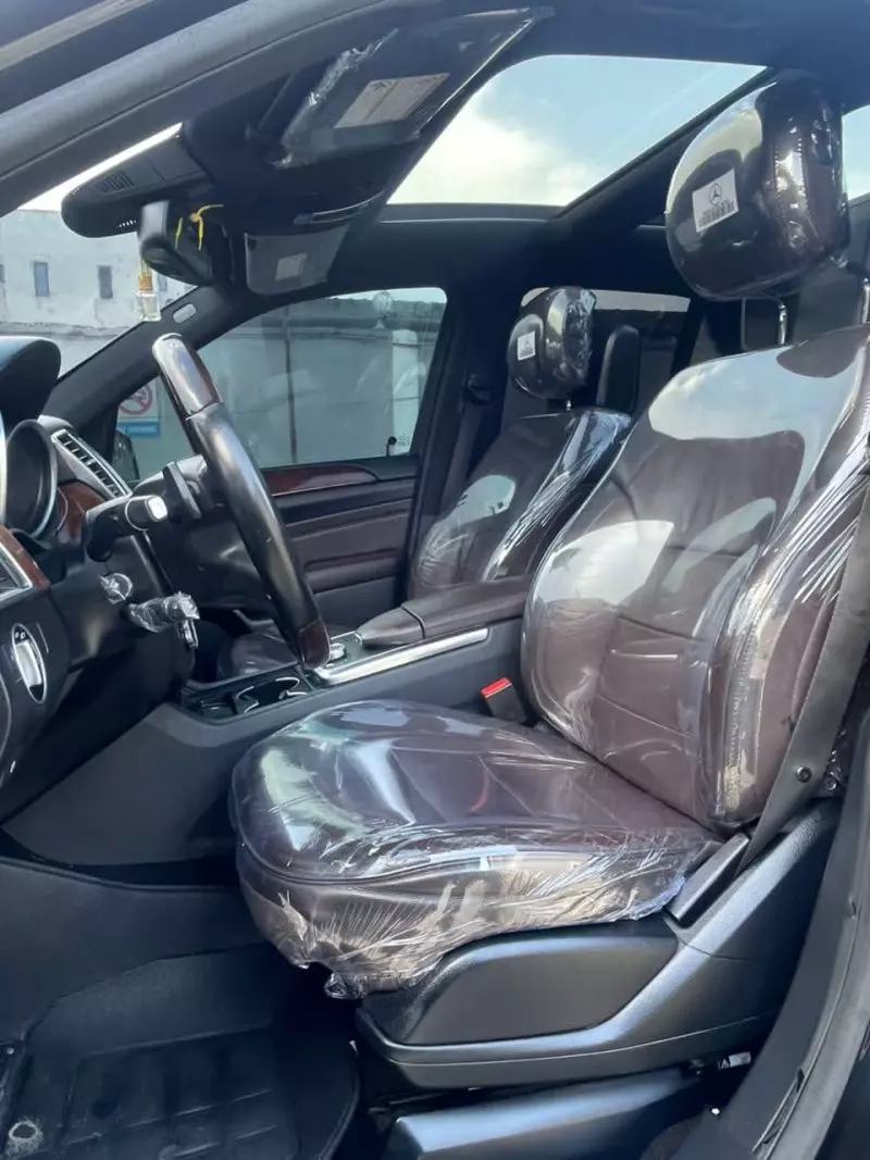 Mercedes-Benz ML 350   - 2013