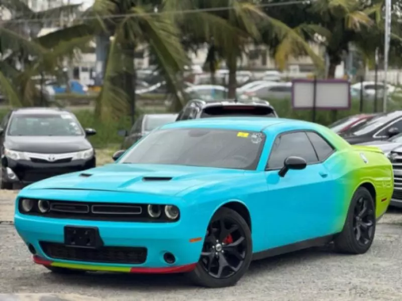 Dodge Challenger   - 2018