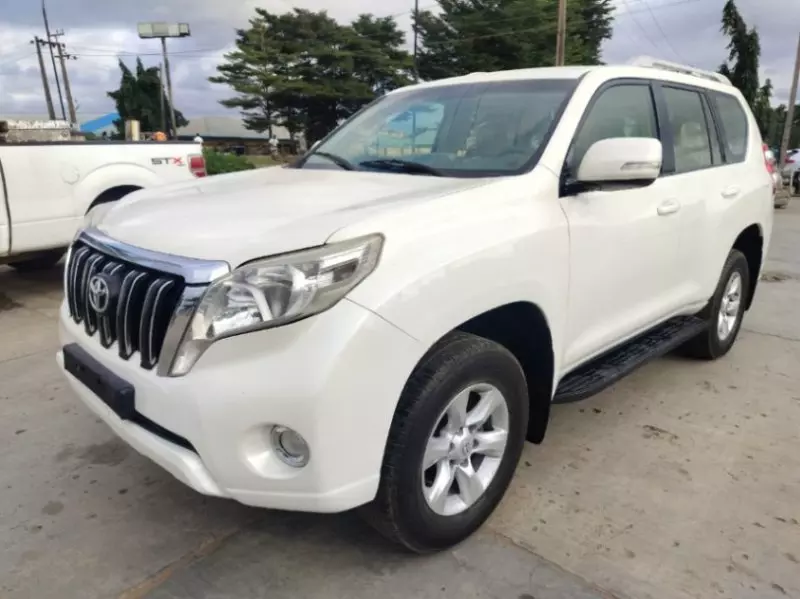 Toyota Prado   - 2014
