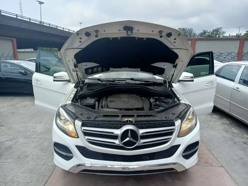 Mercedes-Benz GLE 350   - 2016