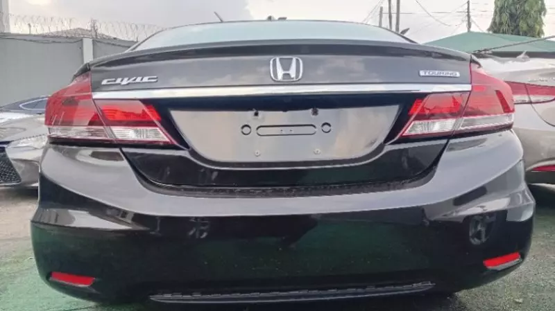 Honda Civic   - 2014