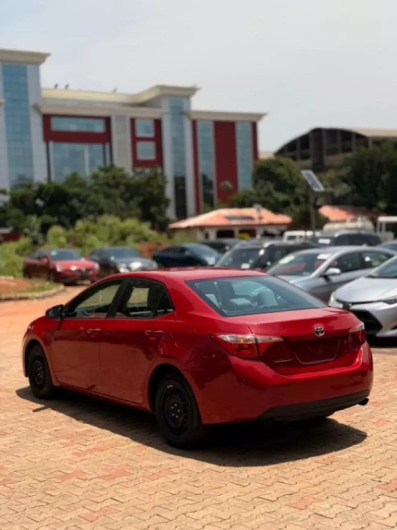TOYOTA Corolla   - 2016