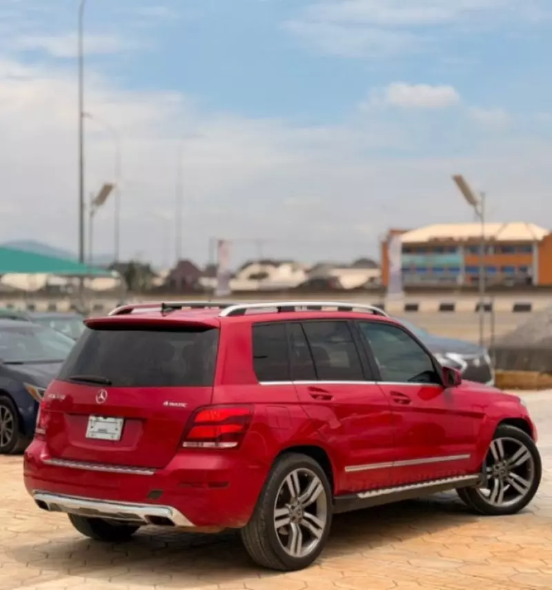 Mercedes-Benz Glk-class   - 2015