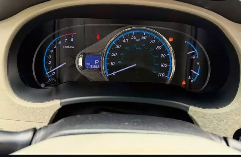 TOYOTA Sienna - 2013
