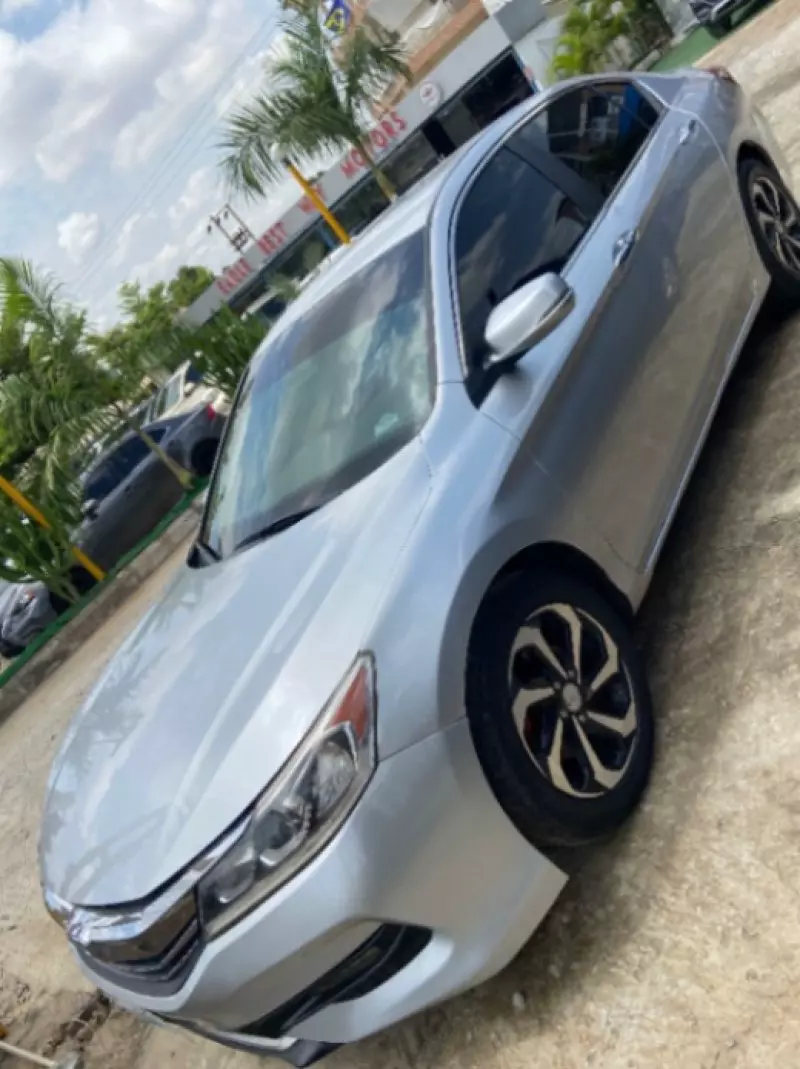 Honda Accord   - 2013