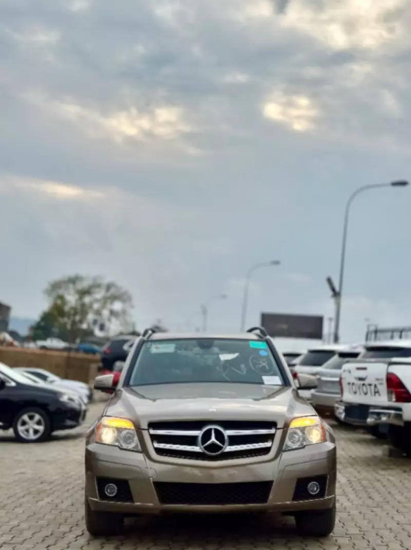 Mercedes-Benz GLK-Class   - 2010