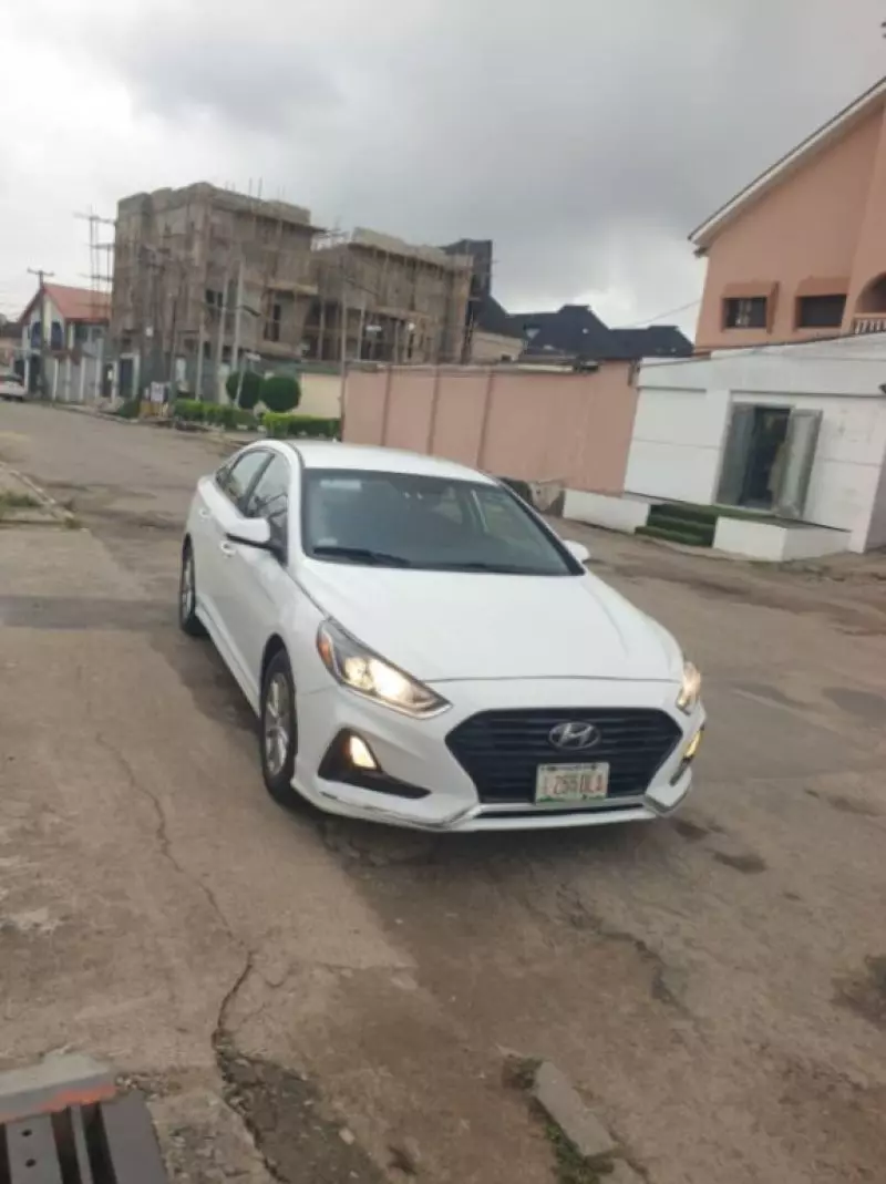Hyundai Sonata   - 2018