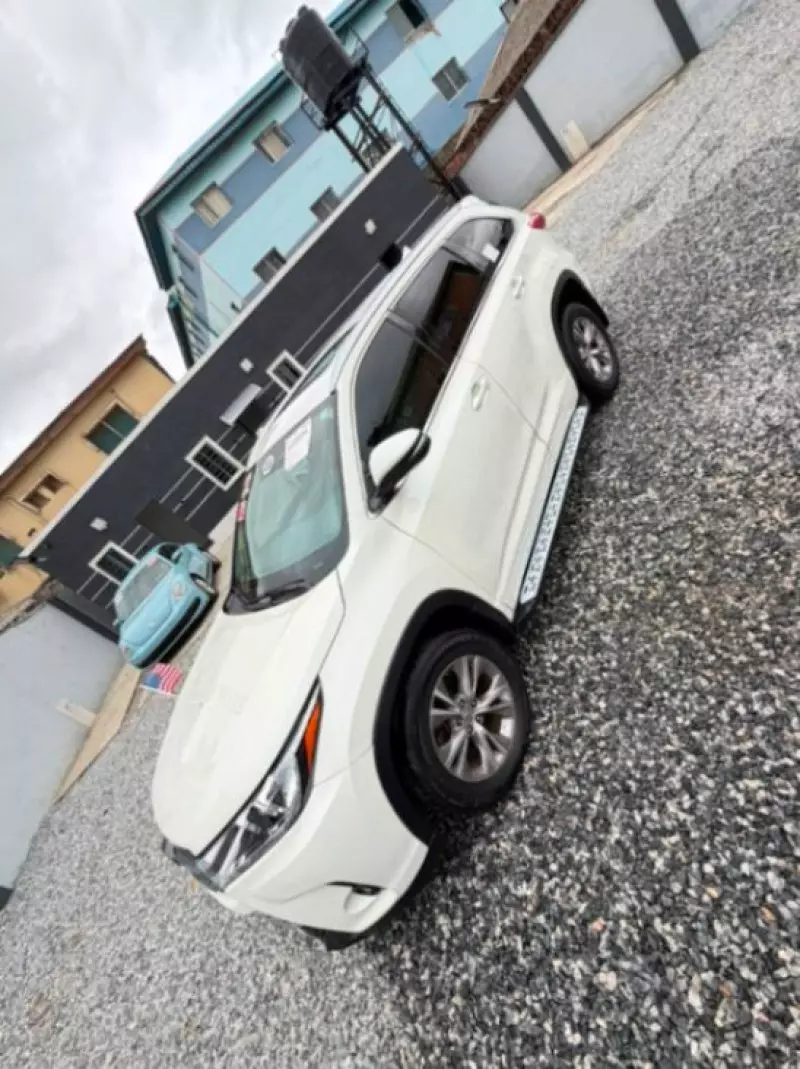 TOYOTA Highlander   - 2015