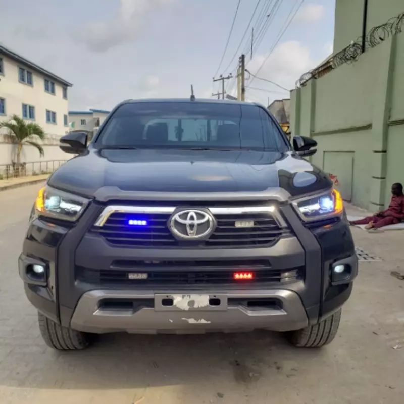 Toyota Hilux - 2024