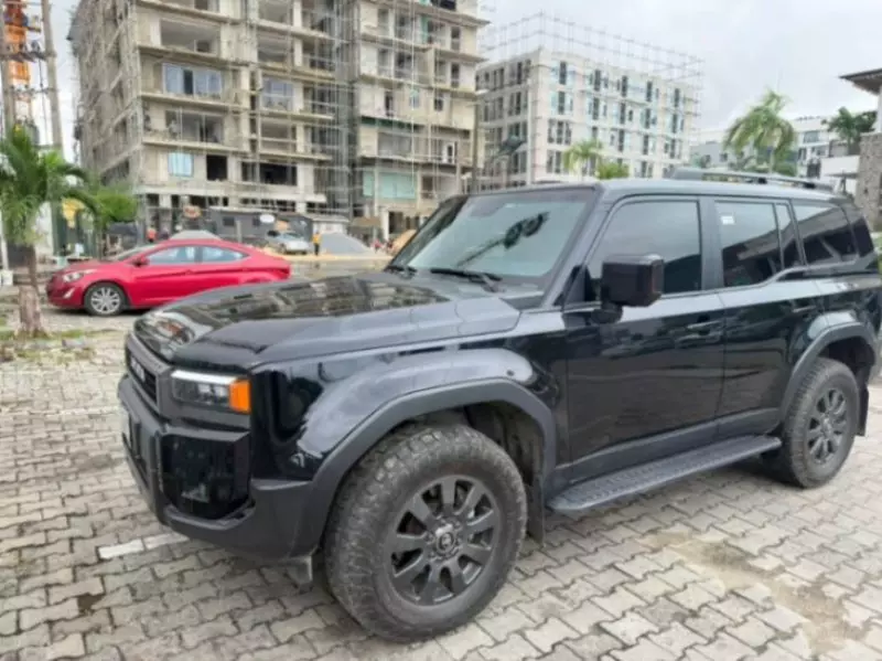 TOYOTA Prado   - 2025