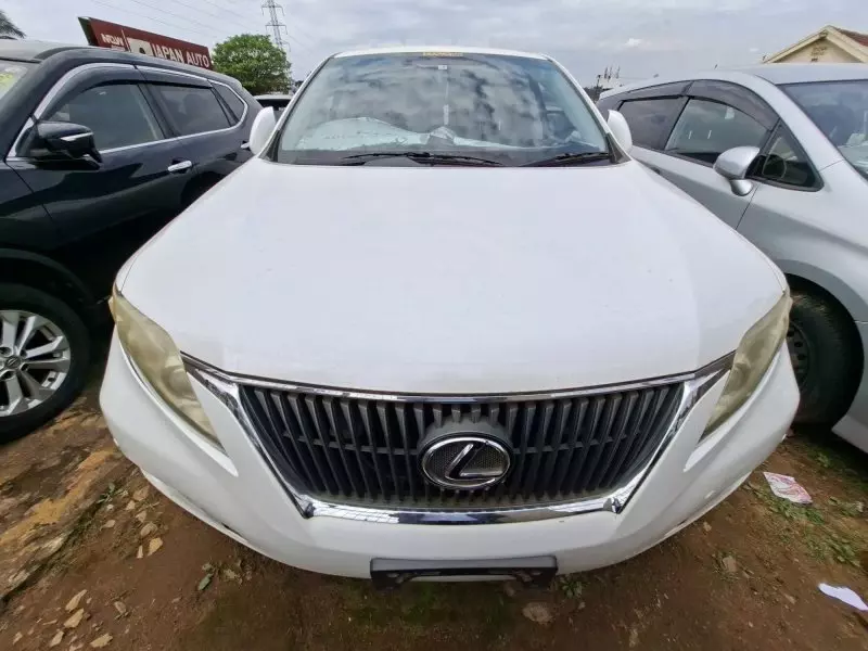 Toyota Lexus RX 270 - 2011