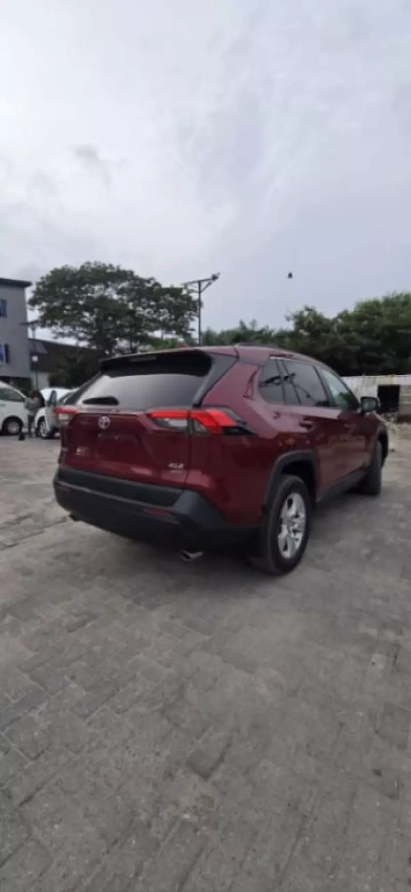 Toyota RAV4   - 2021