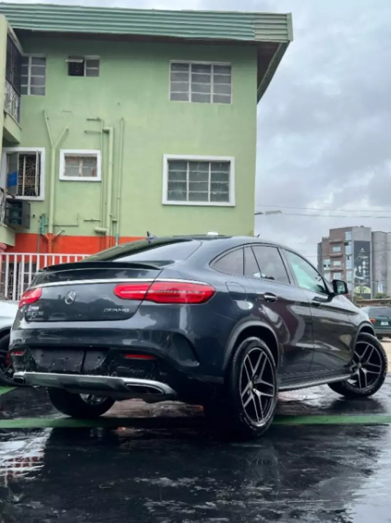 Mercedes-Benz GLE 450   - 2016