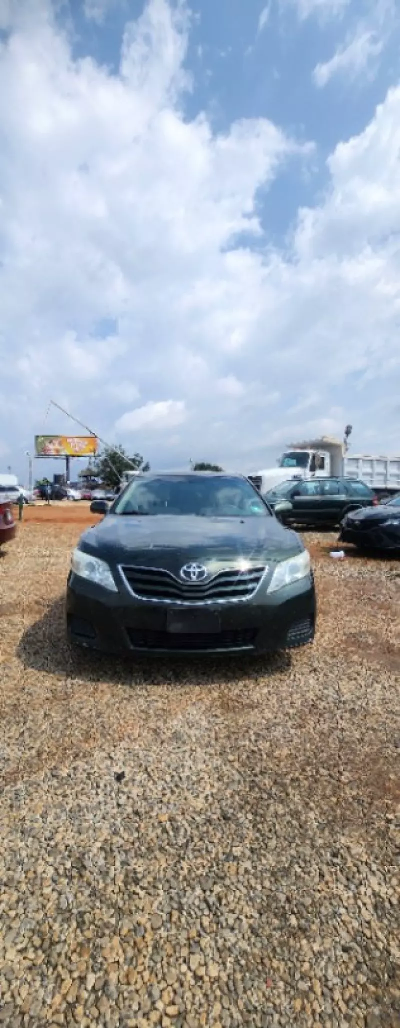 TOYOTA Camry   - 2010