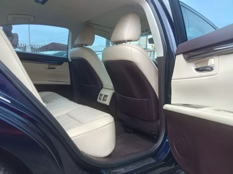Lexus ES - 2017