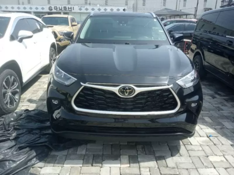 TOYOTA Highlander - 2020