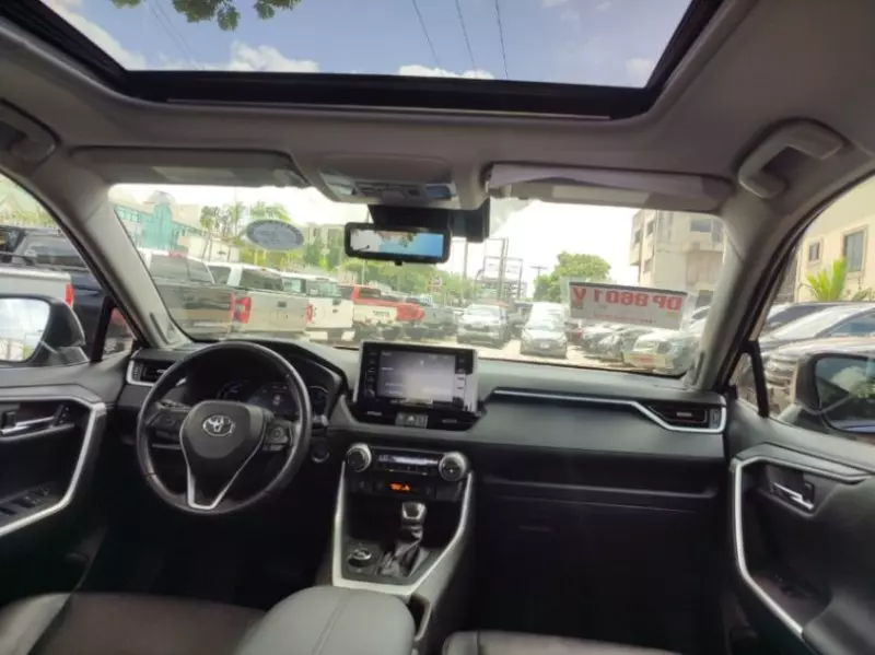 Toyota Rav4   - 2021