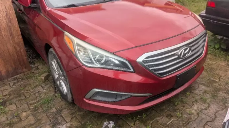 Hyundai Sonata   - 2016