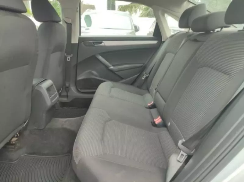 Volkswagen Passat   - 2018