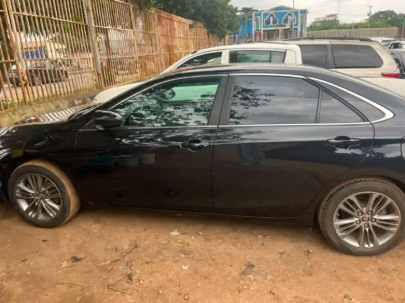 TOYOTA Camry   - 2015