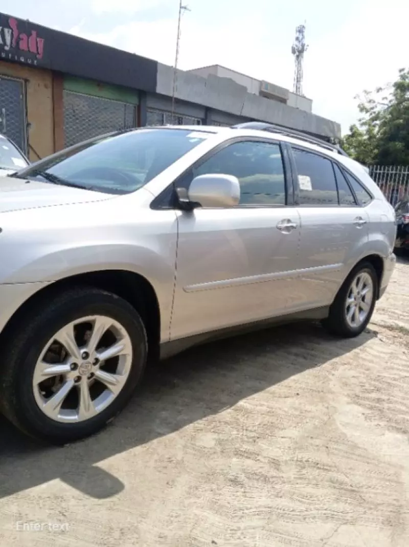 Toyota Lexus RX 350h   - 2009