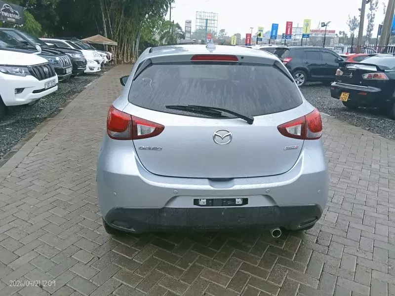 Mazda Demio   - 2018