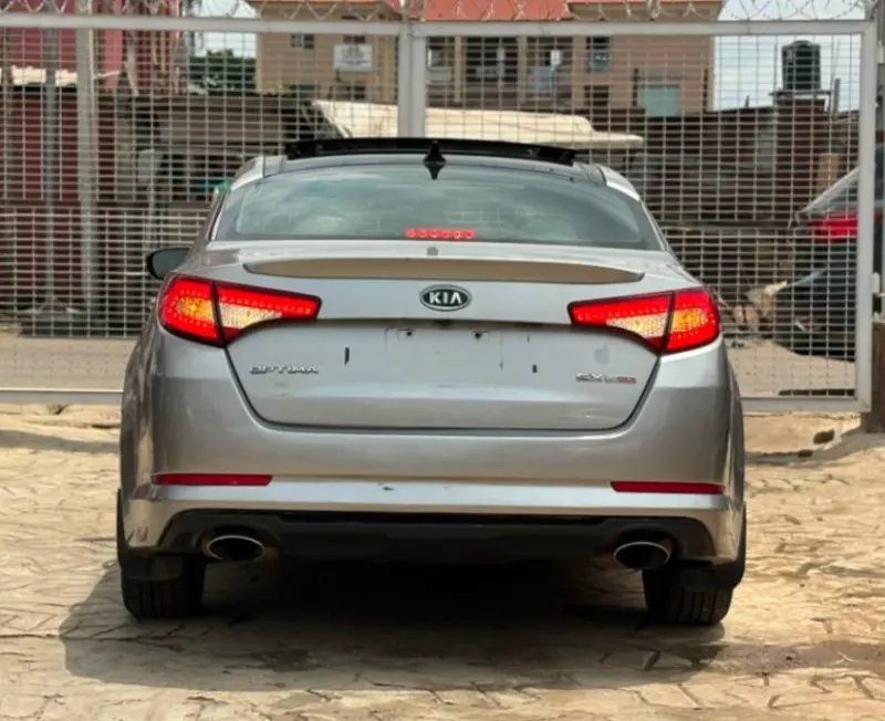 KIA Optima   - 2012