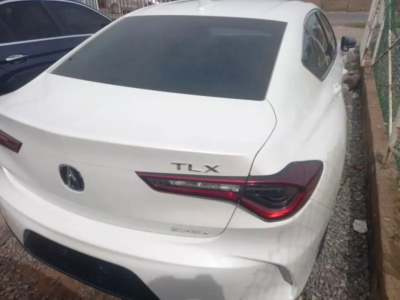 Acura TLX   - 2021