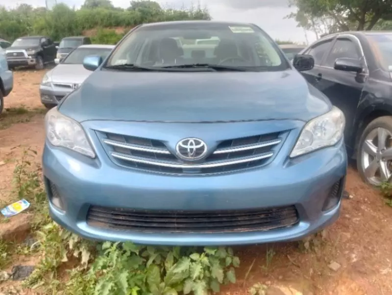 TOYOTA Corolla   - 2013