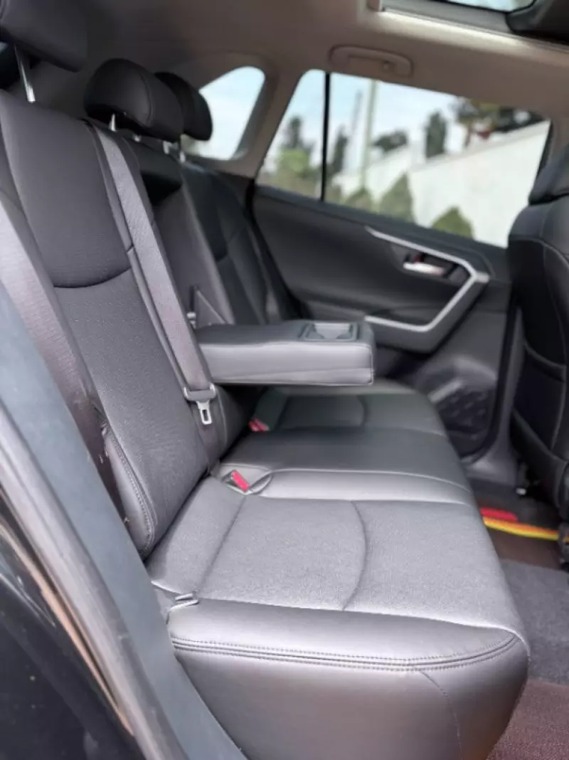 TOYOTA RAV4   - 2024