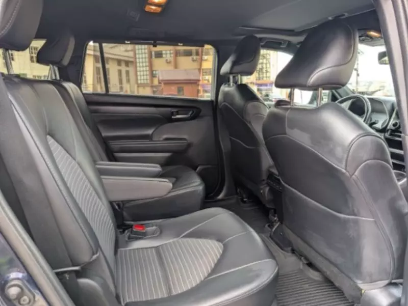 TOYOTA Highlander   - 2022
