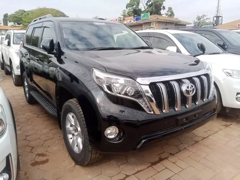 Toyota Landcruiser Prado   - 2016