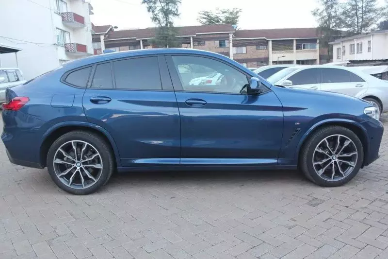 BMW X4   - 2020