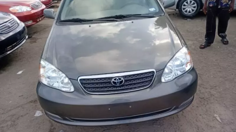 Toyota Corolla   - 2007