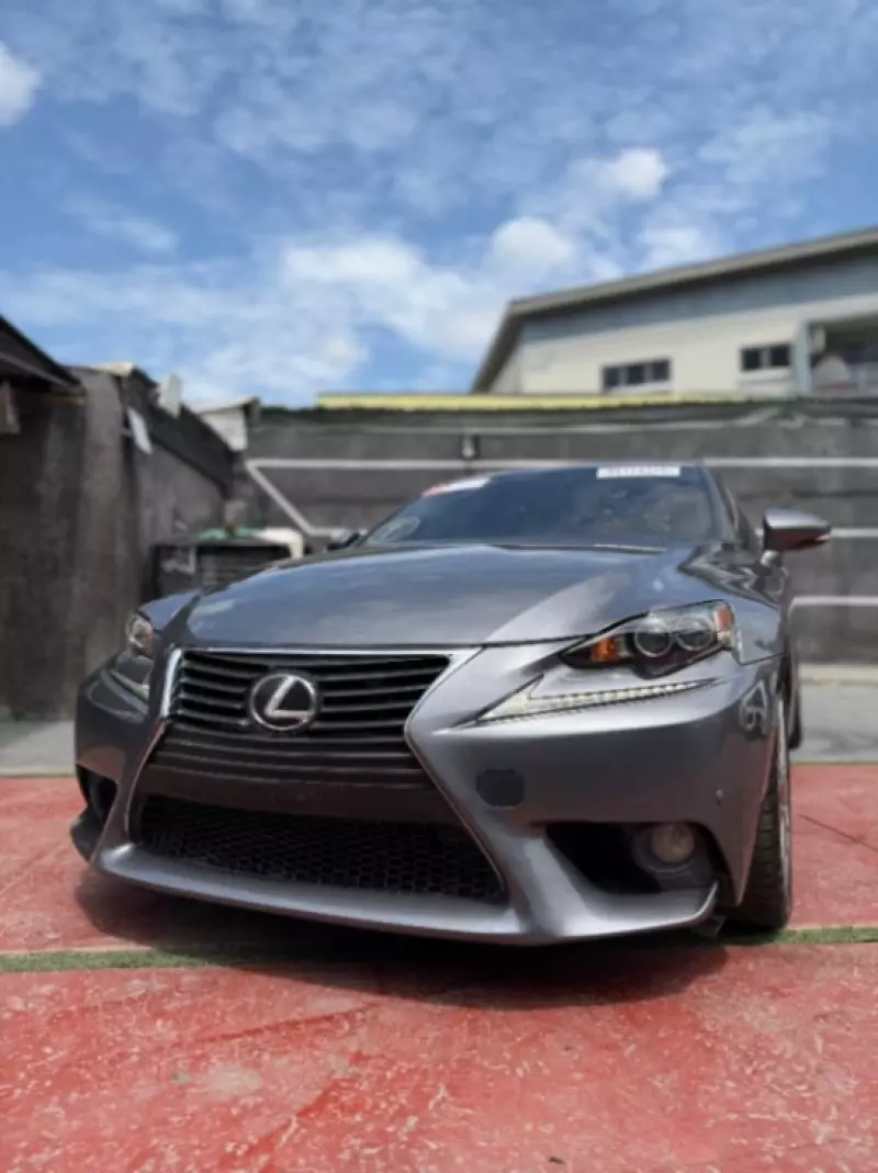 Lexus IS - 2014