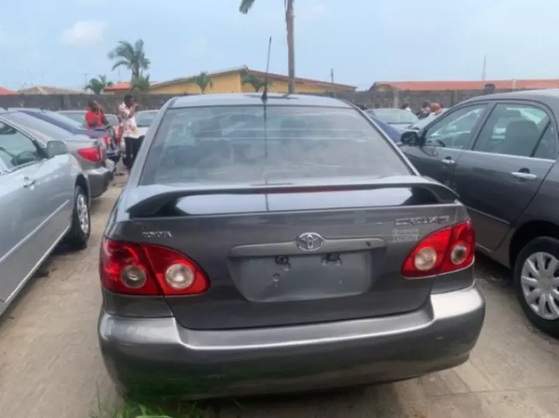 Toyota Corolla   - 2013