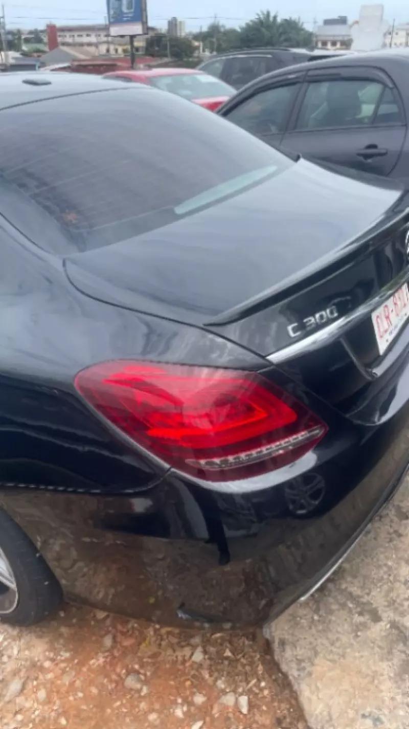 Mercedes-Benz C 300   - 2020