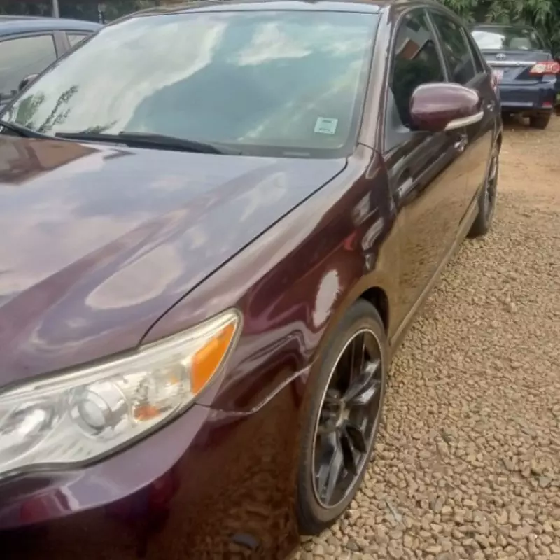 TOYOTA Avalon   - 2011
