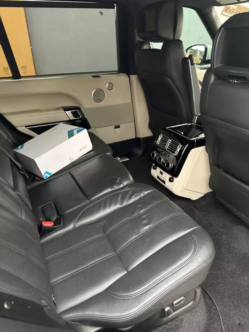 Land Rover Range Rover - 2014