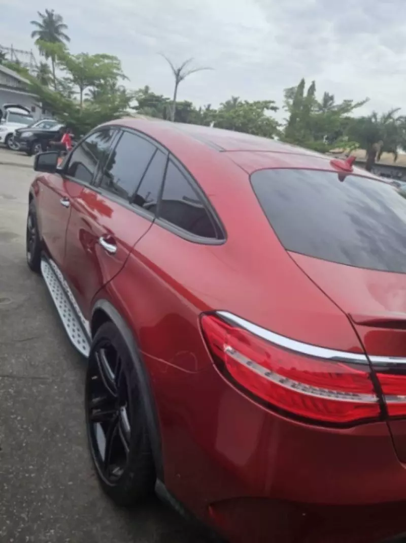 Mercedes-Benz GLE-Class   - 2018