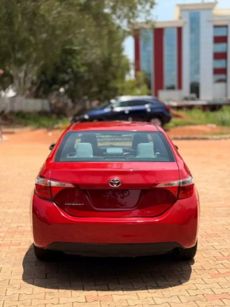TOYOTA Corolla   - 2016