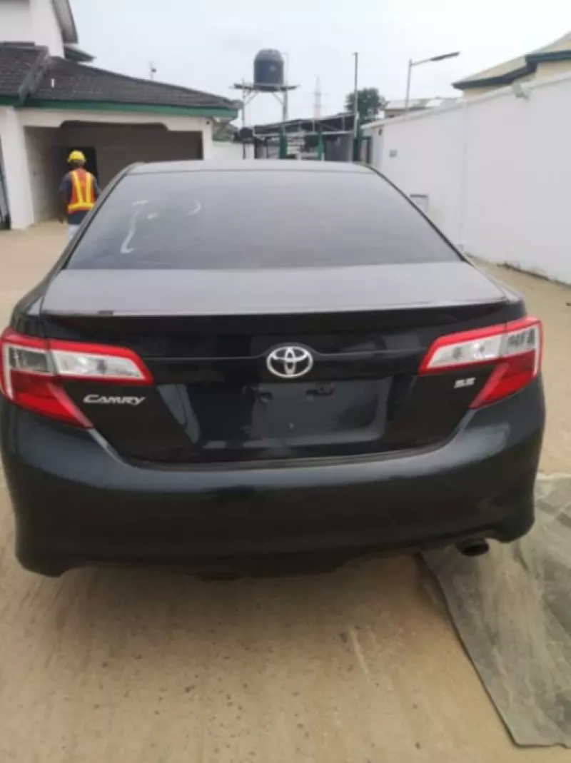 TOYOTA Camry   - 2014