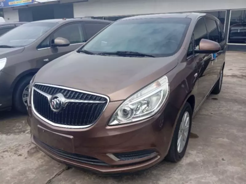 Buick Regal   - 2020