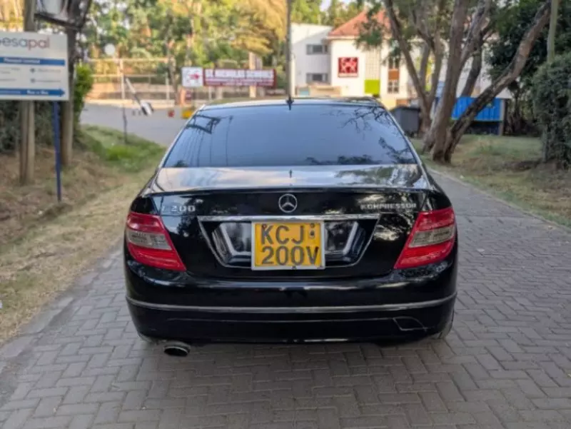 Mercedes-Benz C 200   - 2009