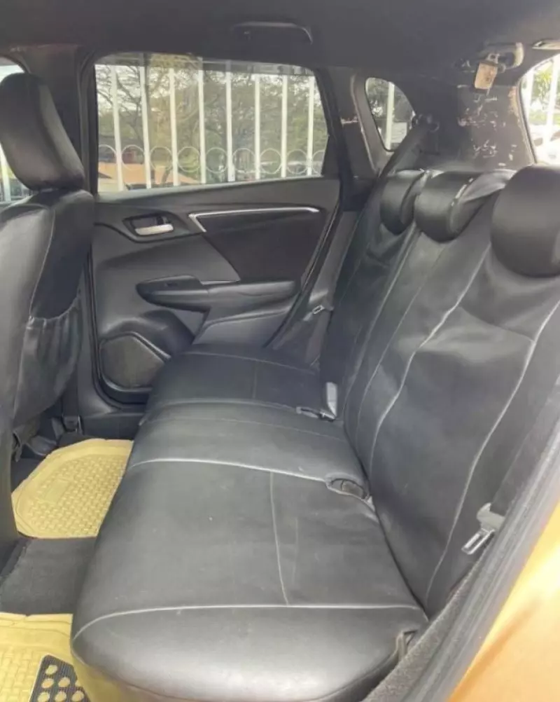 Honda Fit   - 2013