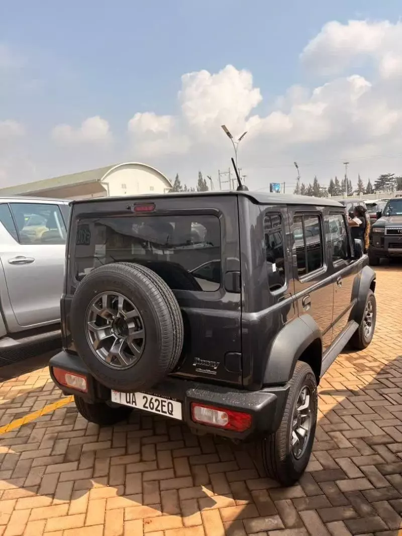 SUZUKI Jimny    - 2025
