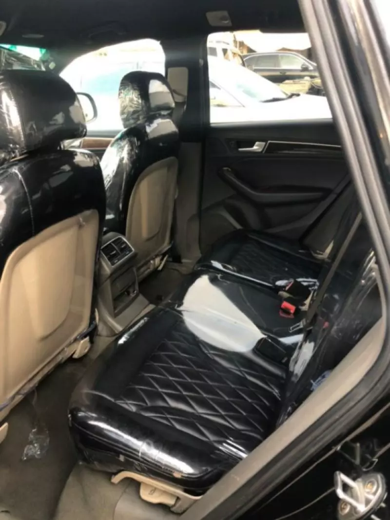Audi Q5   - 2011