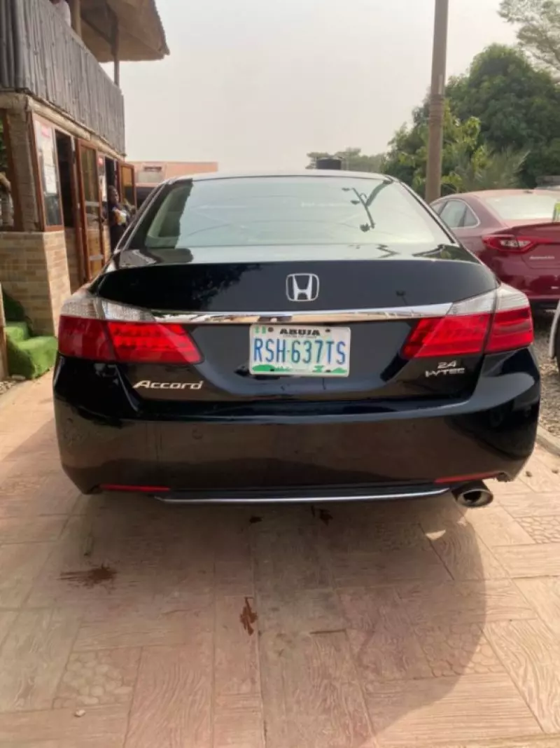 Honda Accord   - 2014