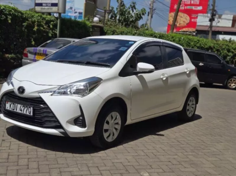 TOYOTA Vitz   - 2018