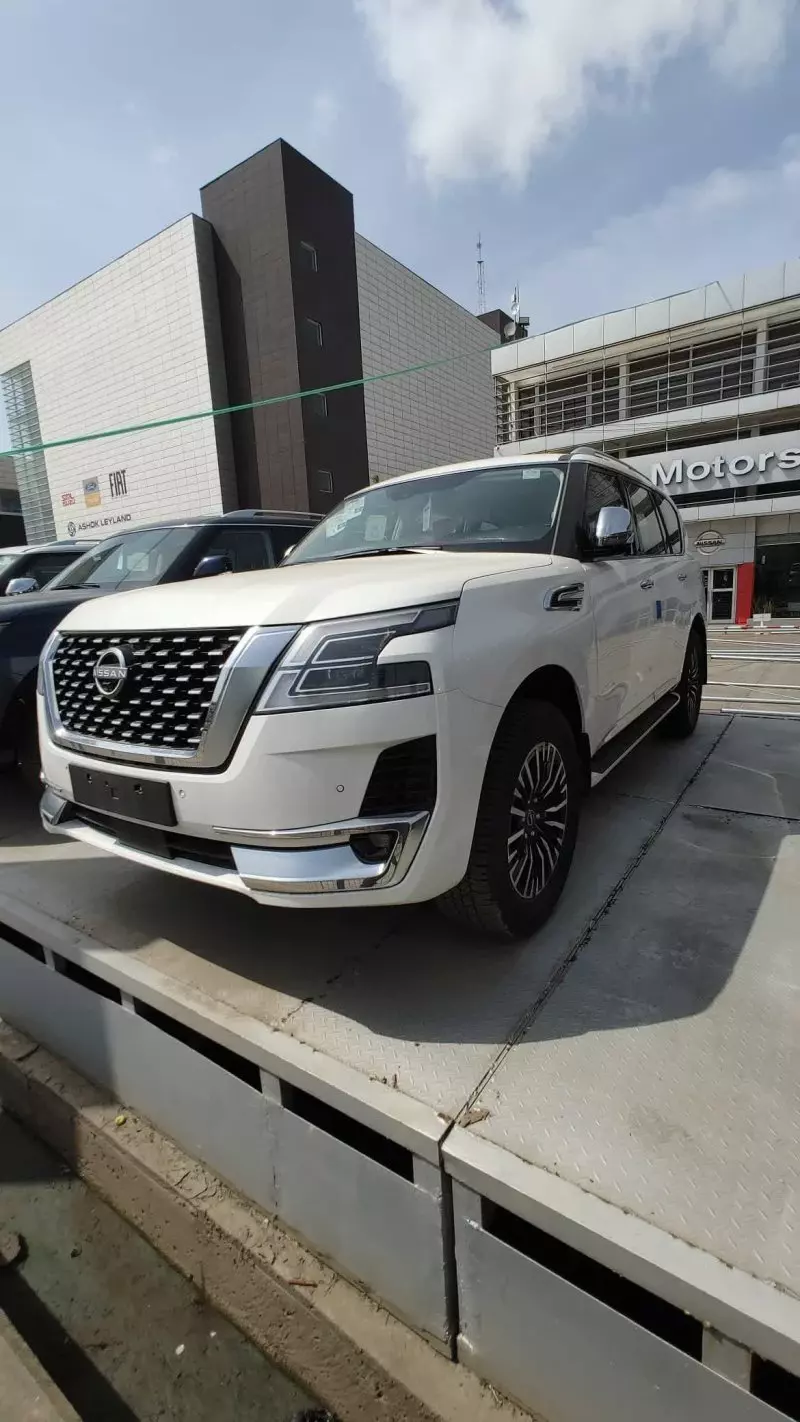 Nissan Patrol   - 2024